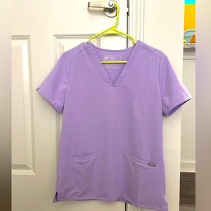 FIGS 3 pocket scrub top on Lavender - Small